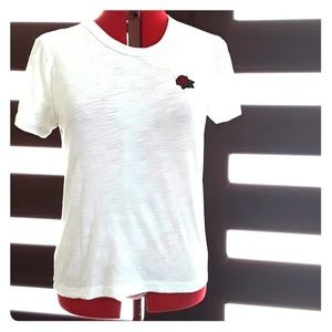 White T shirt with embroidery